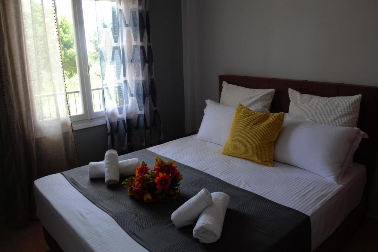 Olivemare Holidays Неа-Ираклия Экстерьер фото